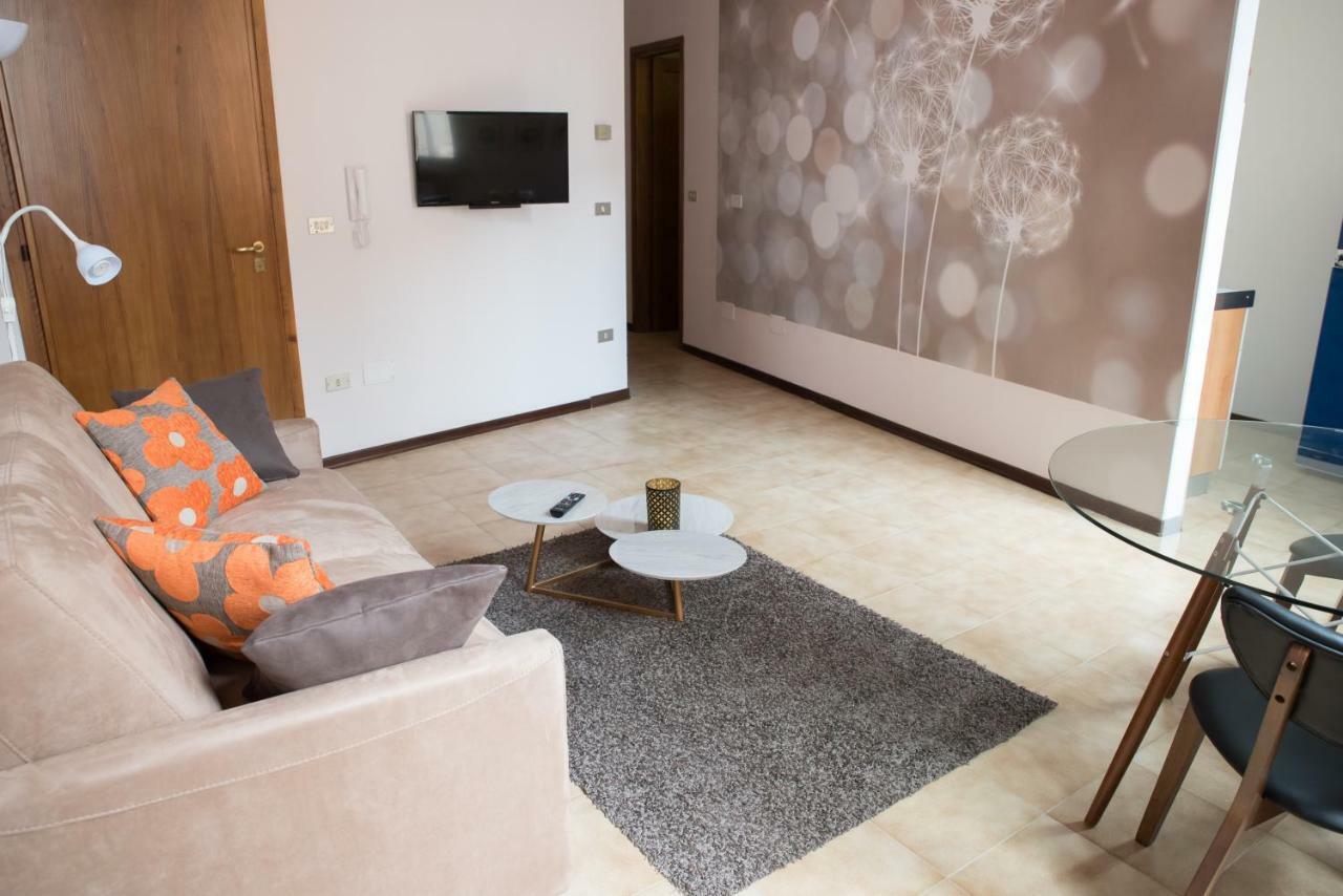 Saffi Apartment Forlì Buitenkant foto